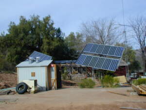 Die Sonnenkollektoren von der Ranch